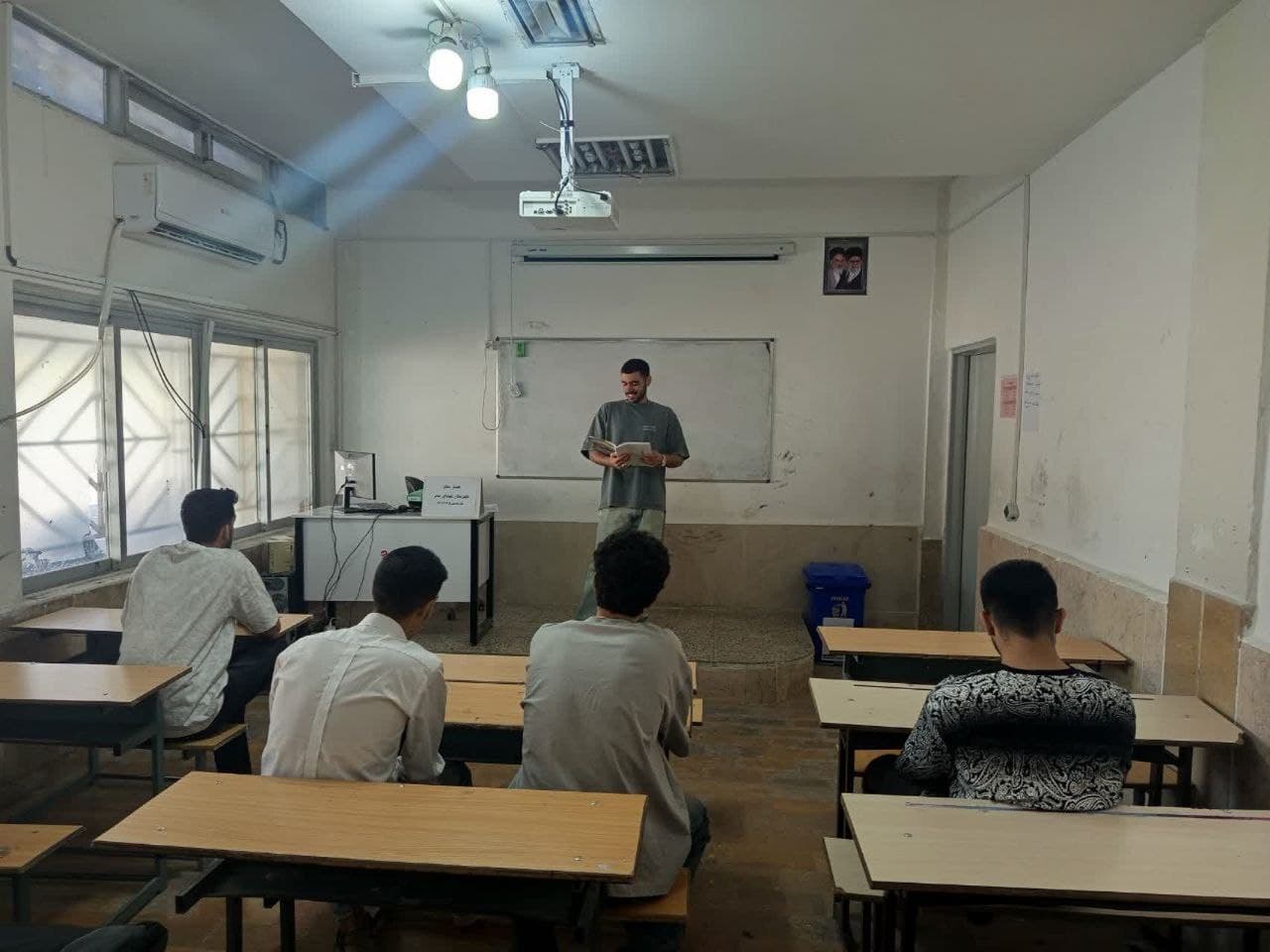 متوسطه دوم پسرانه شهدای بندر